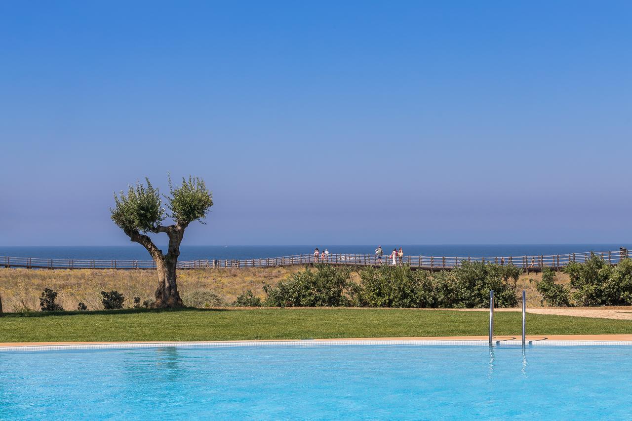 The Westin Salgados Beach Resort, Algarve Albufeira Exterior photo View of the sea from the hotel